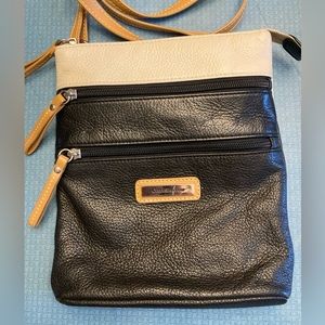 Croft & Barrow leather cross-body bag